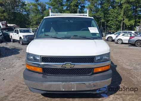 2017 Chevrolet Express 2500 Work Van from USA, damaged, VIN 1GCWGAFF8H1184147